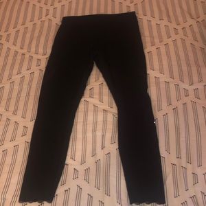 Black Ivivva leggings